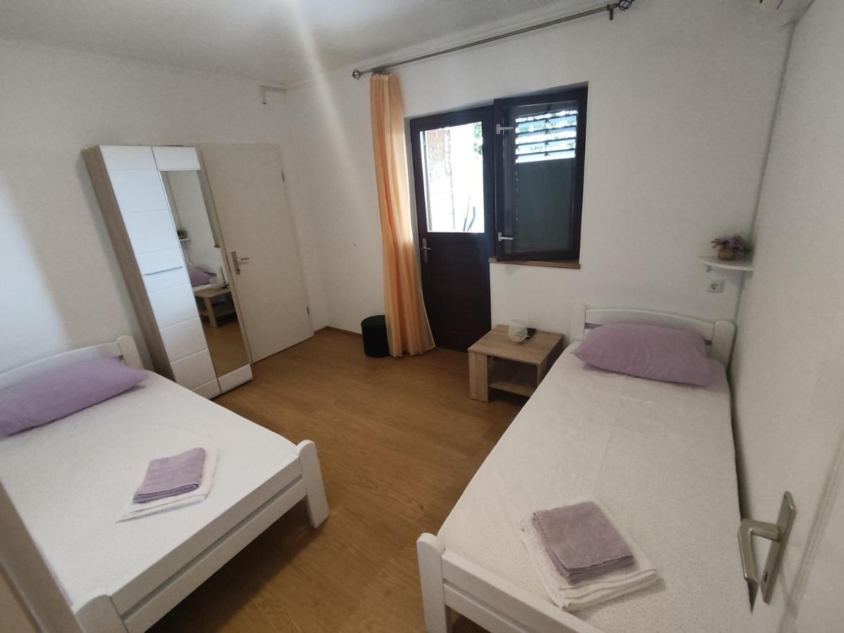 Apartmani Nakić Vrpolje Zewnętrze zdjęcie