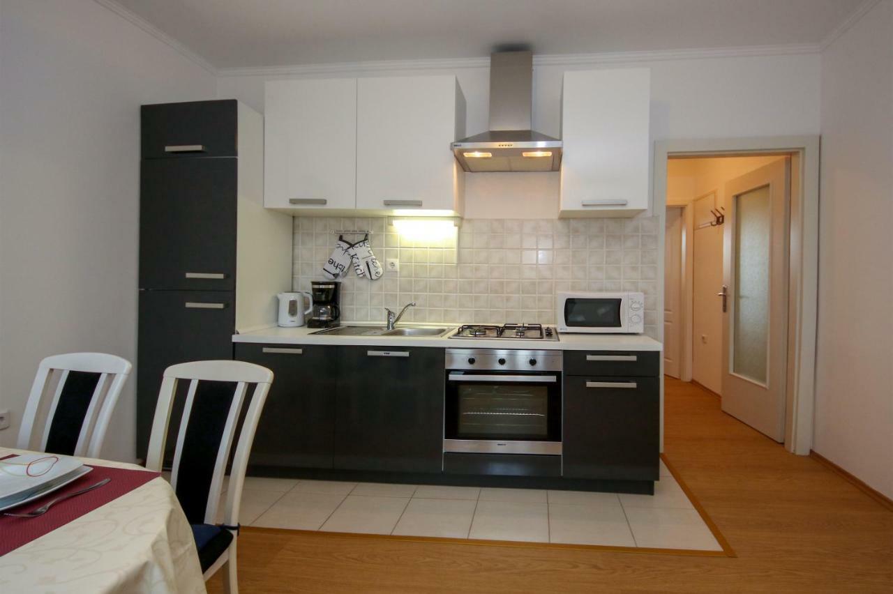 Apartmani Nakić Vrpolje Zewnętrze zdjęcie